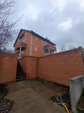 Kuća 333 m², Vrdnik, fotografija 3