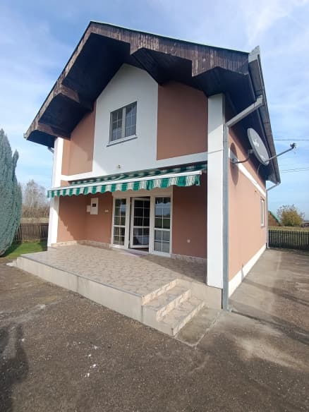 Kuća 100 m², Glušci, Bogatić