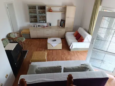 Kuća 100 m², Glušci, Bogatić, fotografija 2
