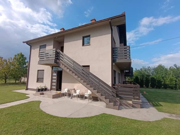 Kuća 320 m², Varna, Šabac