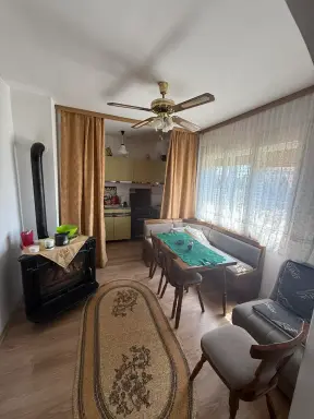 Kuća 208 m², Gradske lokacije, Šabac, fotografija 3