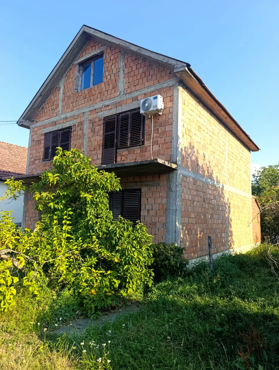 Kuća 240 m², Letnjikovac, Šabac, fotografija 1