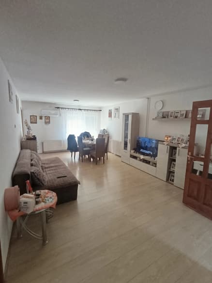 Kuća 255 m² + plac 200 m², Gradske lokacije, Šabac