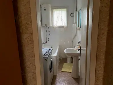 Kuća 208 m² + plac 629 m², Vladimirci, fotografija 19