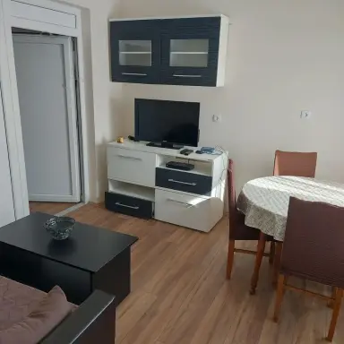Kuća 158 m² + plac 530 m² – Centar, Šabac