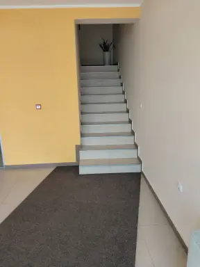 Poslovna zgrada 1480 m² – Majur, Šabac