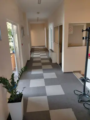 Poslovna zgrada 1480 m² – Majur, Šabac