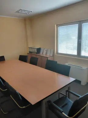 Poslovna zgrada 1480 m² – Majur, Šabac