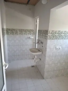 Poslovna zgrada 1930 m² – Majur, Šabac