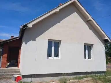 Kuća 39 m² + plac 1000 m² – Zvezd, Vladimirci