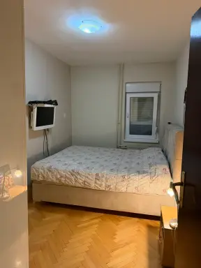 Stan u centru Šapca