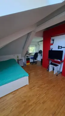 Stan u Hilandarskoj
