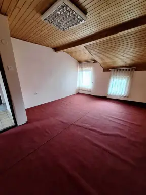 Stambeno-poslovni kompleks 315 m² + plac 295 m² – Centar, Šabac