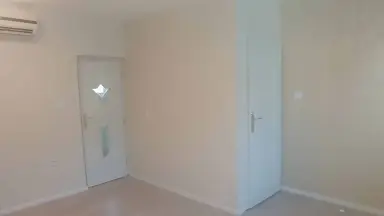 Stambeno-poslovna zgrada 132 m² – Živinarnik, Šabac
