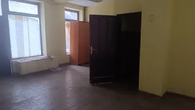 Dva lokala 30 + 32 m² – Centar, Šabac