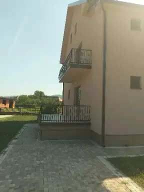 Kuća, plac 715 m² – Lešnica, Loznica