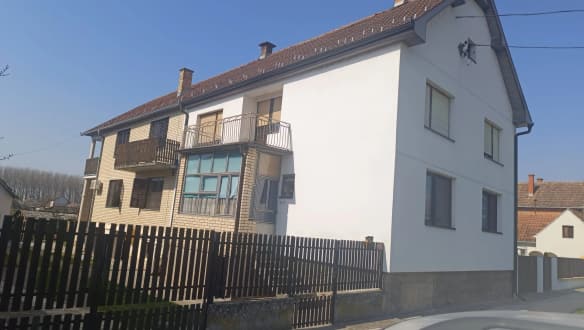 Kuća 144 m² + plac 902 m², Klenak, Ruma