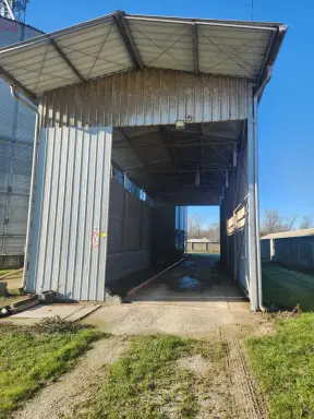 Silosi sa pratećim objektima 1027 m² – Šabac