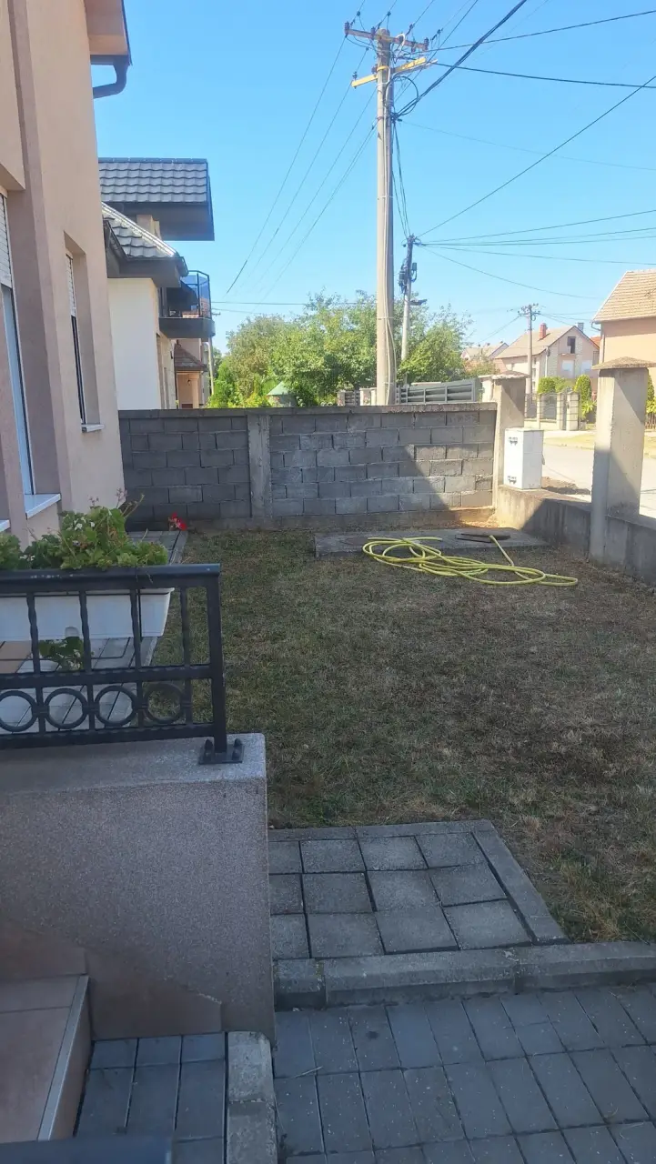 Kuća 198 m² + plac 476 m² – Šipurske Livade, Šabac