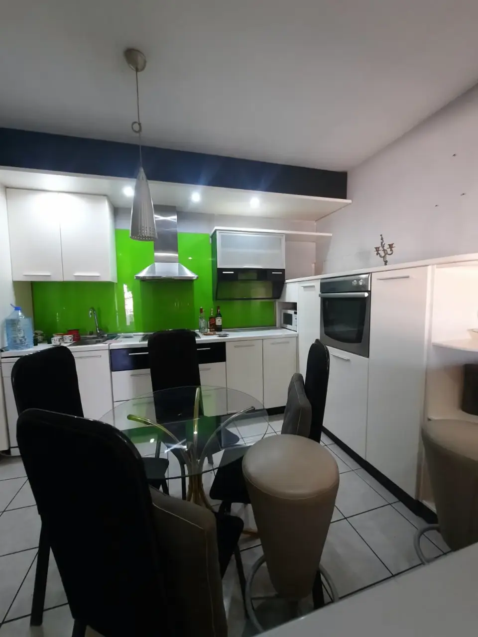 Četvorosoban stan 150 m², Centar, Šabac, fotografija 1
