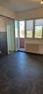 Trosoban stan 96 m² – Preki Šor, Šabac