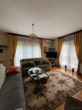 Kuća 222 m² + plac 1200 m² – Kasarske Livade, Šabac