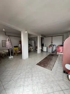 Kuća 222 m² + plac 1200 m² – Kasarske Livade, Šabac