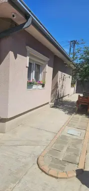 Dve kuće 207 m² + plac 450 m² – Kamenjak, Šabac