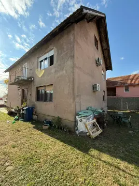 Kuća 210 m² + plac 460 m², Šabac, fotografija 12
