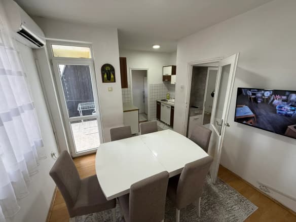 Dvosoban stan 54 m², Centar, Šabac